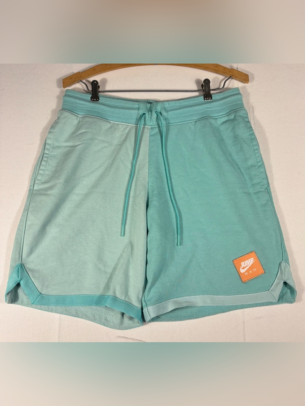 Nike Jordan Jump Man Men’s Medium Mint Green Athletic Shorts with Drawstring